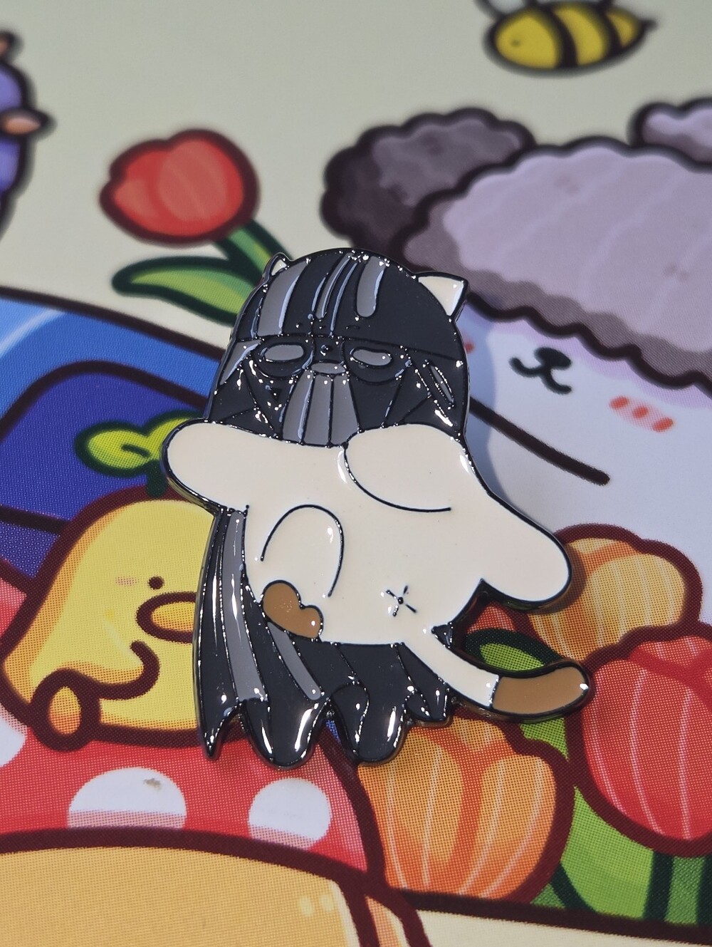 Star Wars Black & Cream Cat Vader Enamel Pin